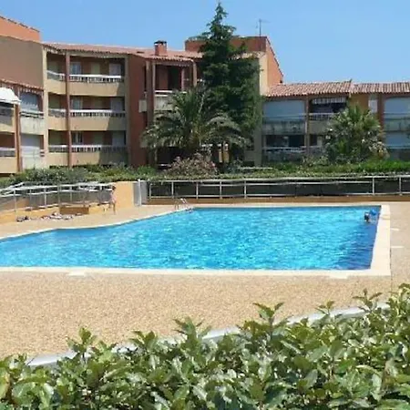 Beau T2 Lavandou + Piscine Wifi Apartamento